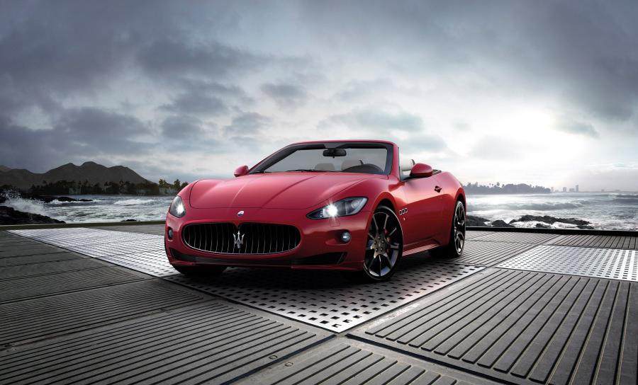  Maserati GranCabrio Sport 2011 года  (фото 1 из 107)